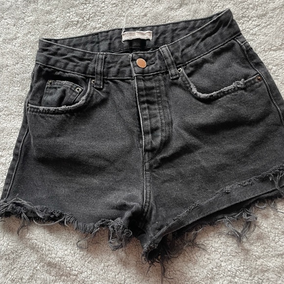 Zara denim shorts - Picture 1 of 3